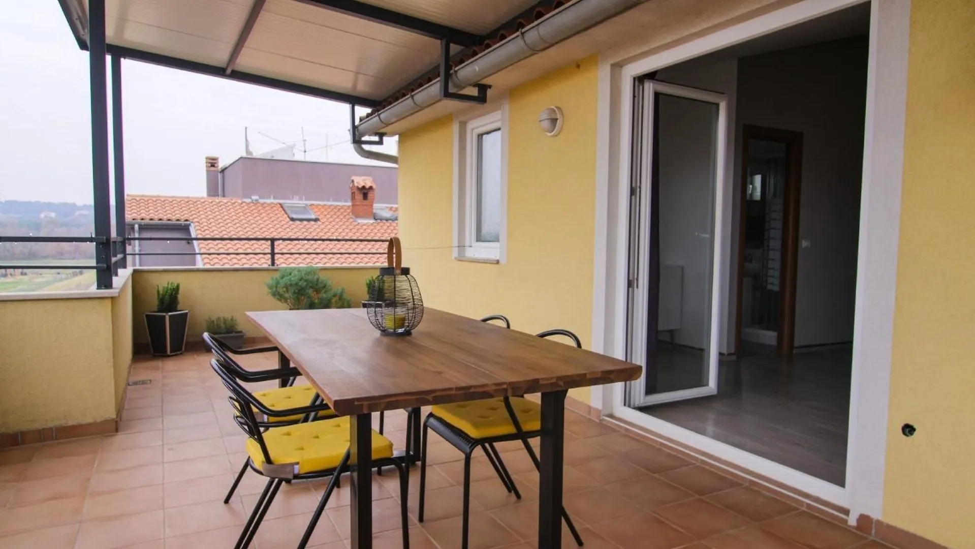 Apartment Ferienwohnung Fuer 3 Personen Ca 55 Qm In Pula, Istrien Istrische Riviera