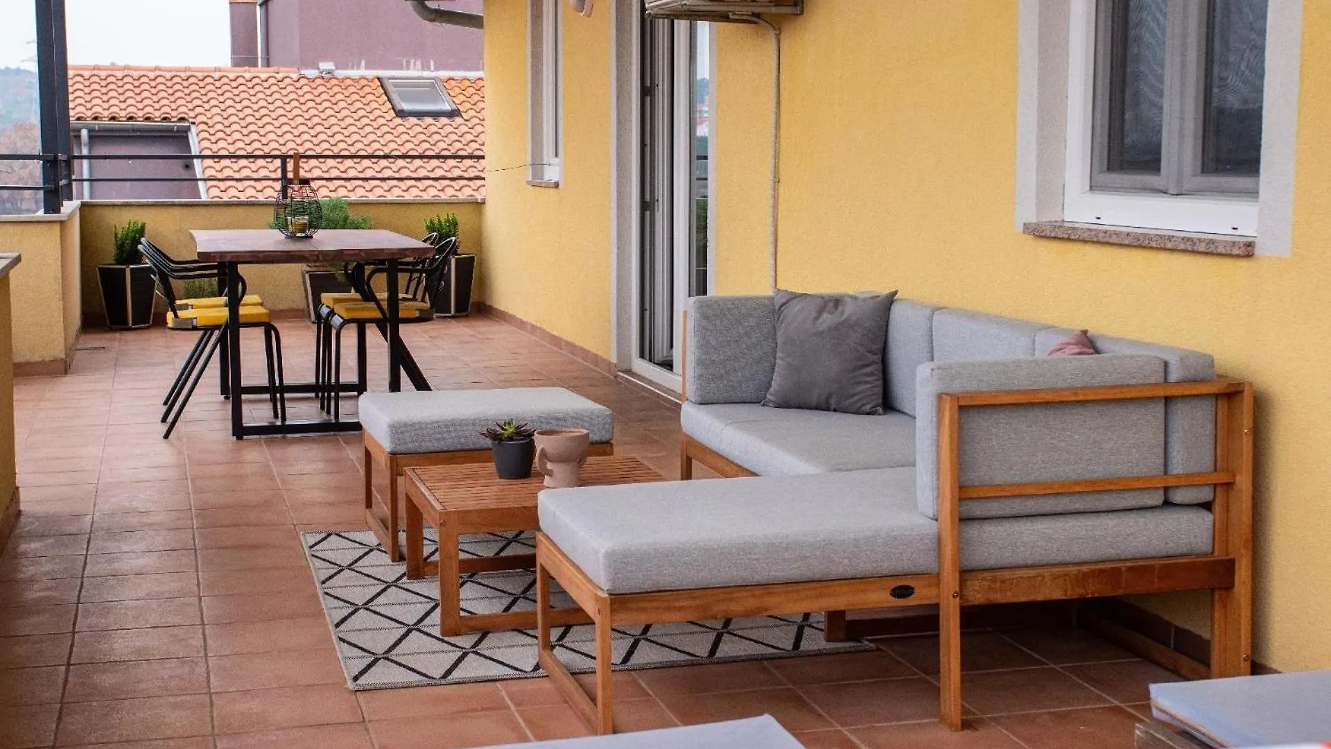 Apartment Ferienwohnung Fuer 3 Personen Ca 55 Qm In Pula, Istrien Istrische Riviera Croatia